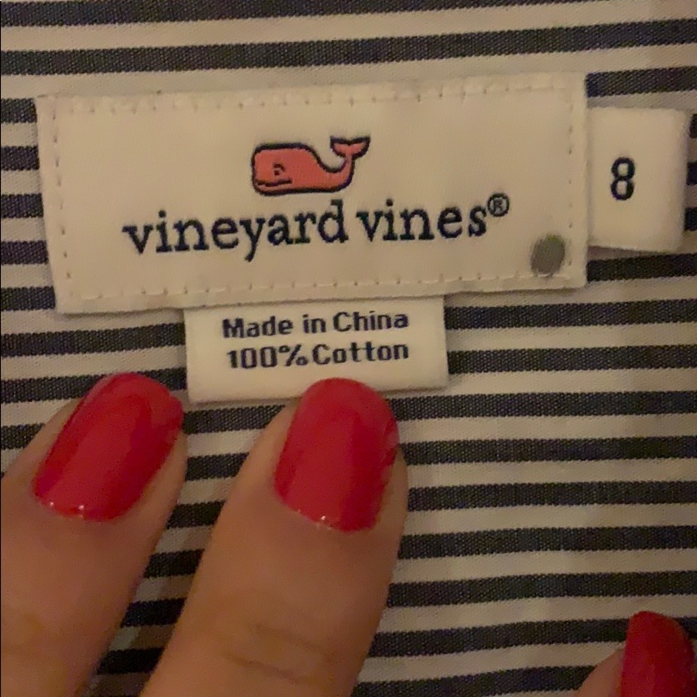 Vineyard Vines Button Down - image 4
